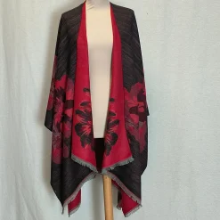 Poncho Bryone | Laura Vita Store