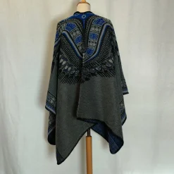 Poncho Pluma | Laura Vita Hot