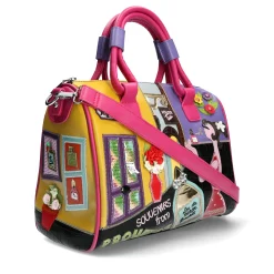 Sac Fulton | Laura Vita Hot